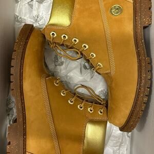 Timberland Women’s Boots - Size 6.5